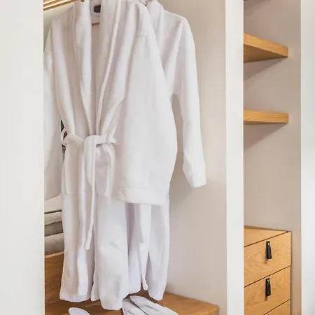 ベッド・アンド・ブレックファスト Anaya 4*