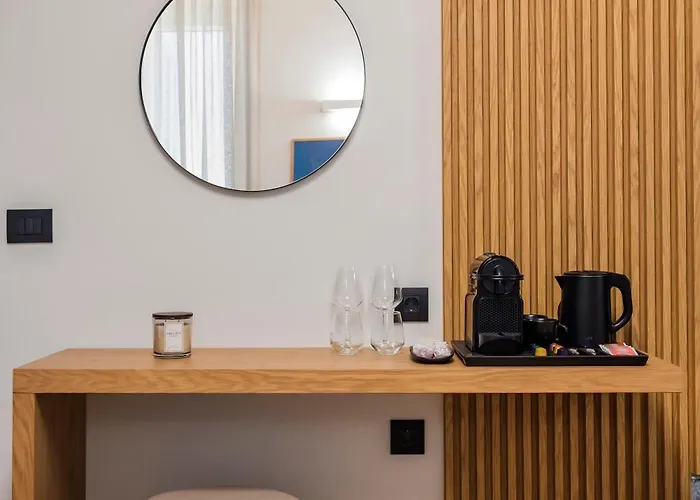 Oda ve Kahvaltı Anaya Ermoupoli