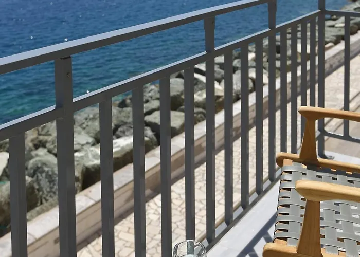 Oda ve Kahvaltı Anaya