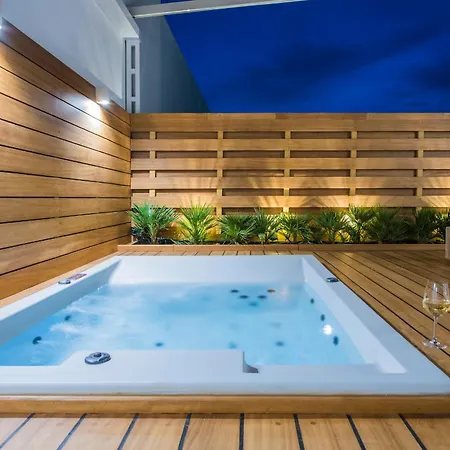 Anaya 에르무폴리