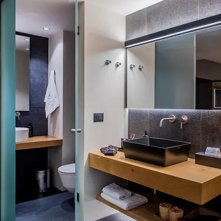 B&B Anaya 에르무폴리